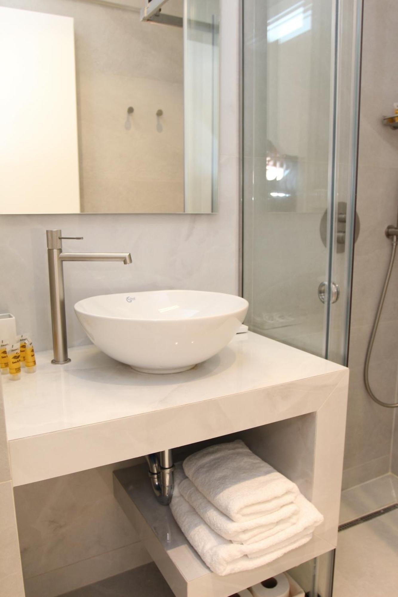 Central Metropolis Luxury Living Ateny Zewnętrze zdjęcie